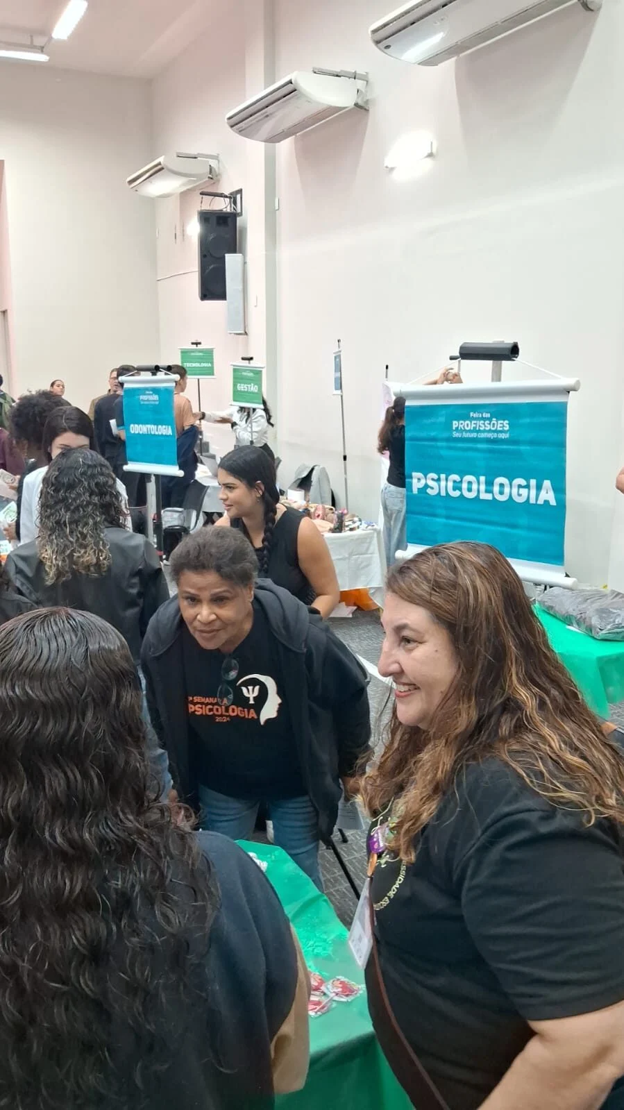 FEIRA DAS PROFISSÕES