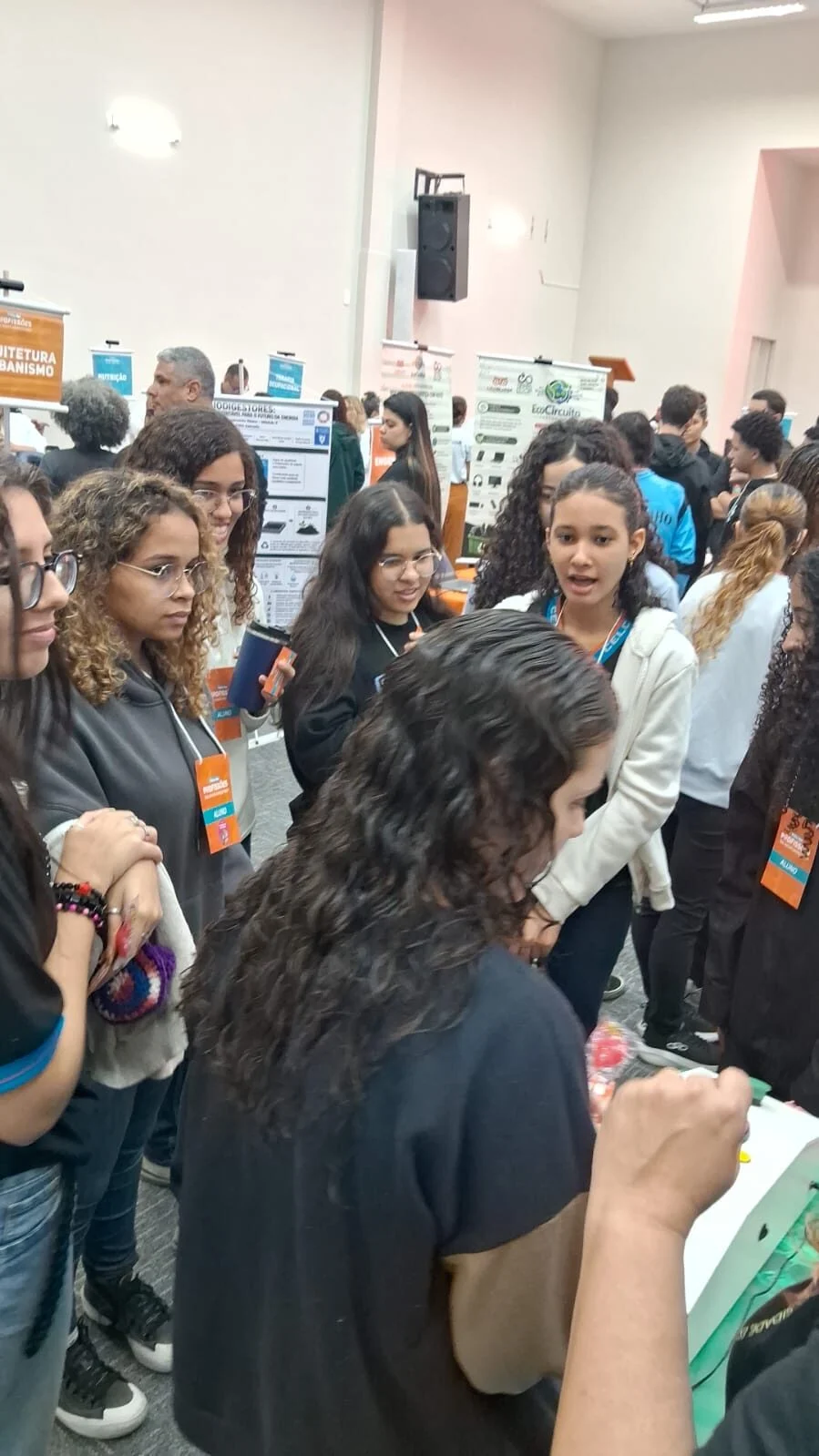 FEIRA DAS PROFISSÕES
