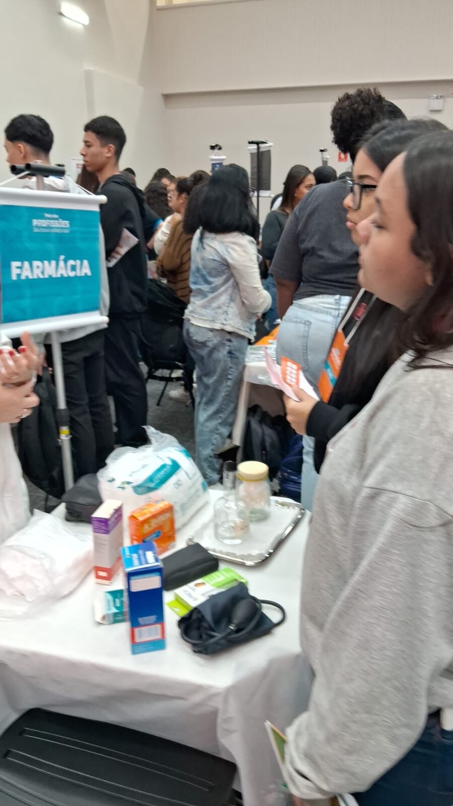 FEIRA DAS PROFISSÕES