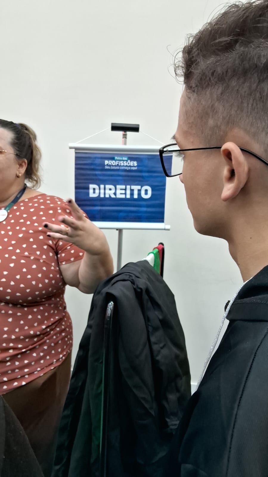 FEIRA DAS PROFISSÕES