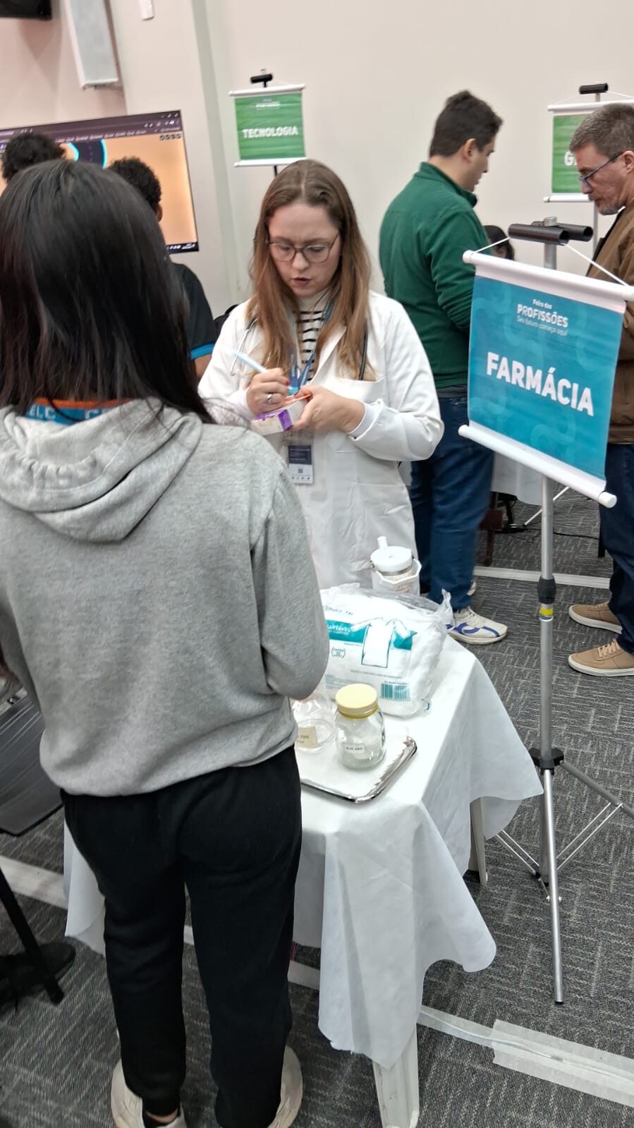 FEIRA DAS PROFISSÕES