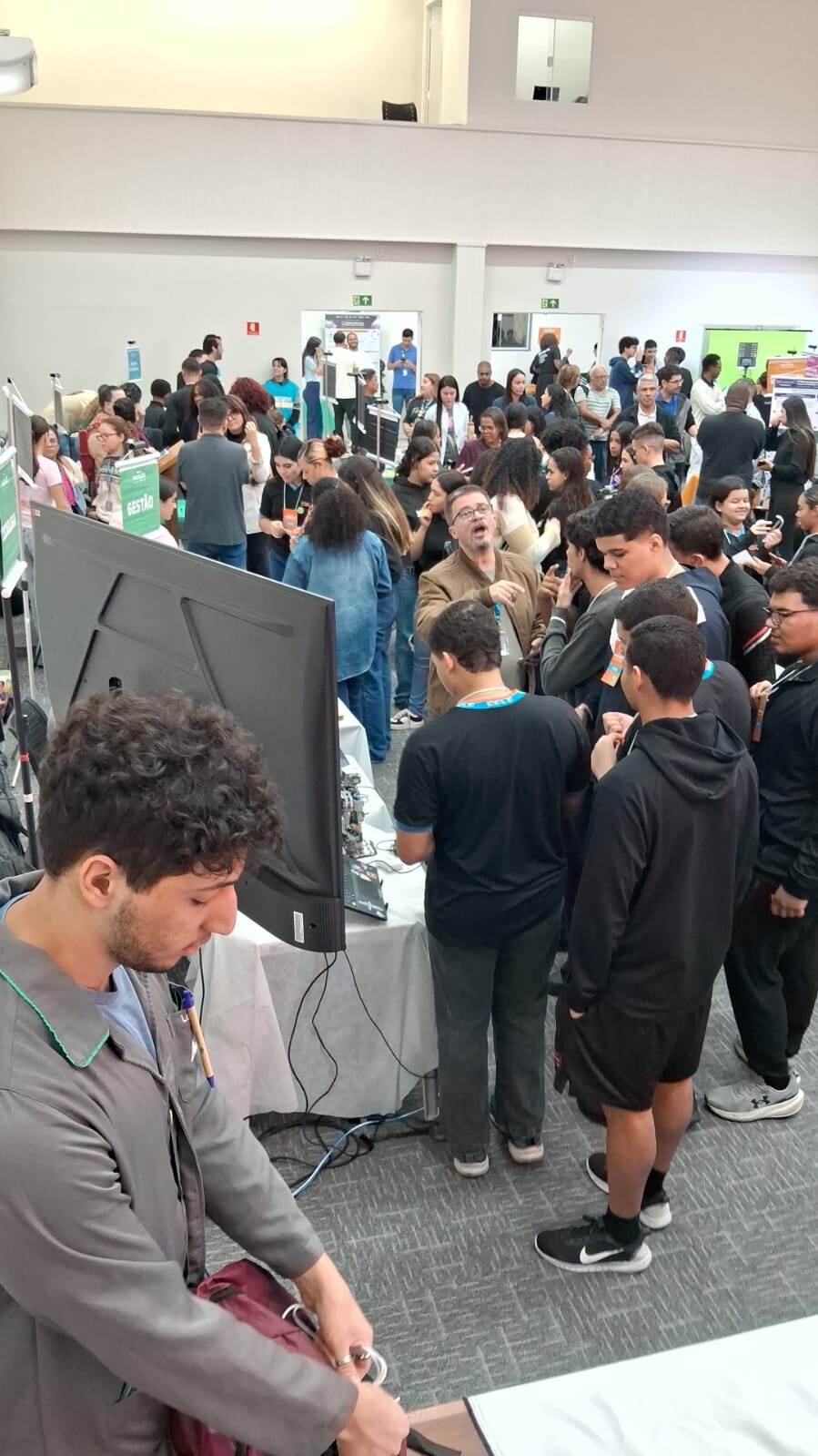 FEIRA DAS PROFISSÕES